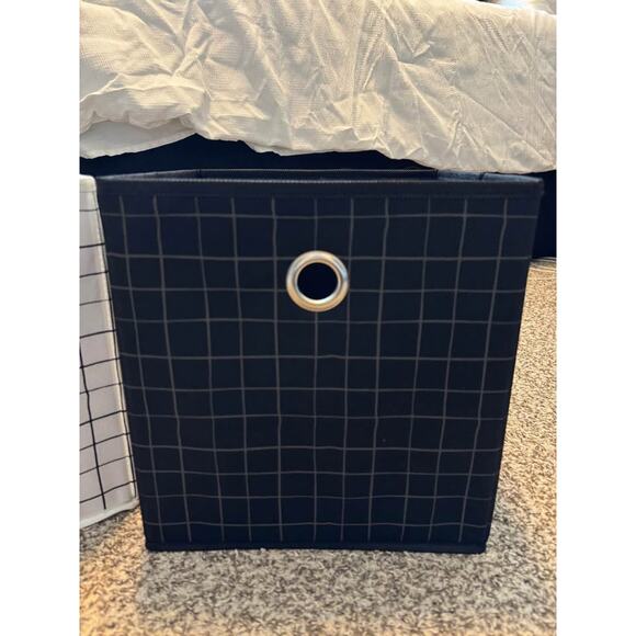 11" x 11" White and Black Grid Cube Storage Box Set - Picture 2 of 6